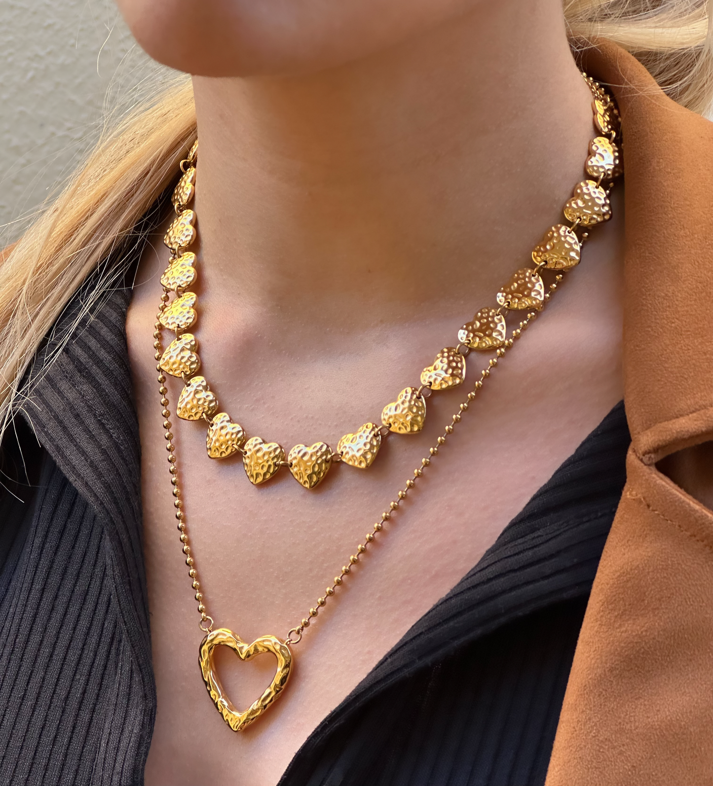 Cupid and strawberry hearts 18k gold necklace irregular heart alterego chunky jewelry in model