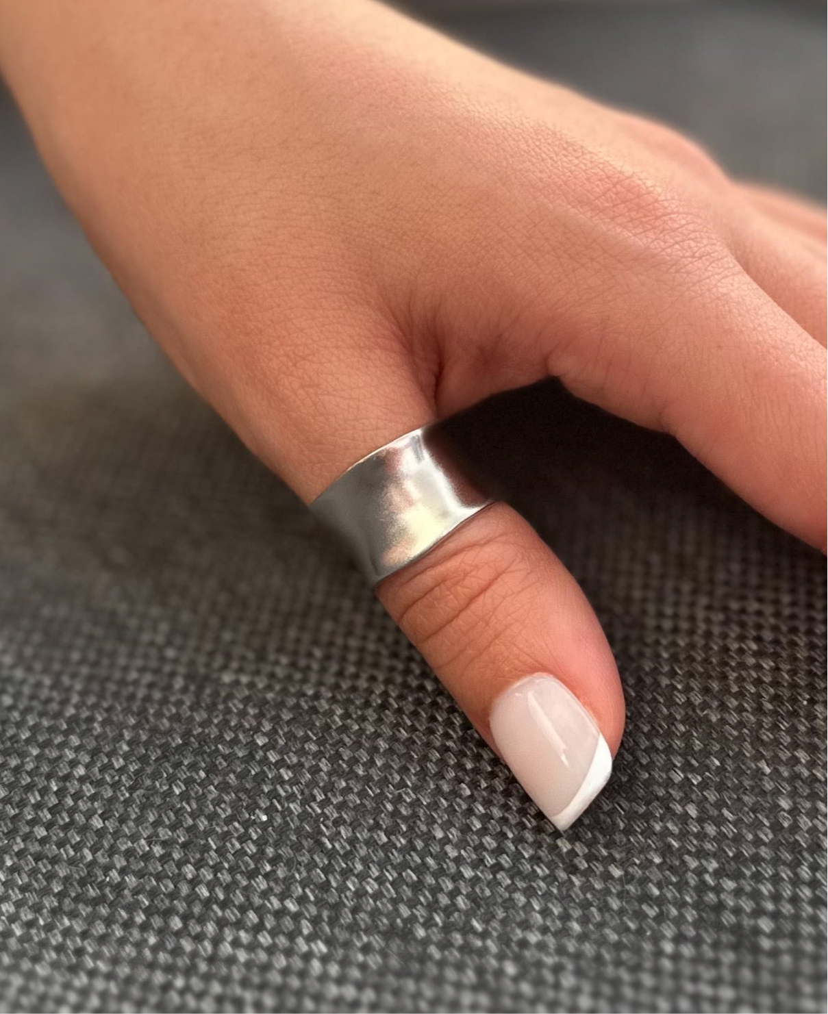 Chunky Minimalist Adjustable AlterEgo Ring, 925 Sterling Silver, Thumb View. S925